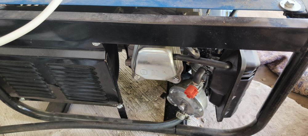 Генератор Хюндай