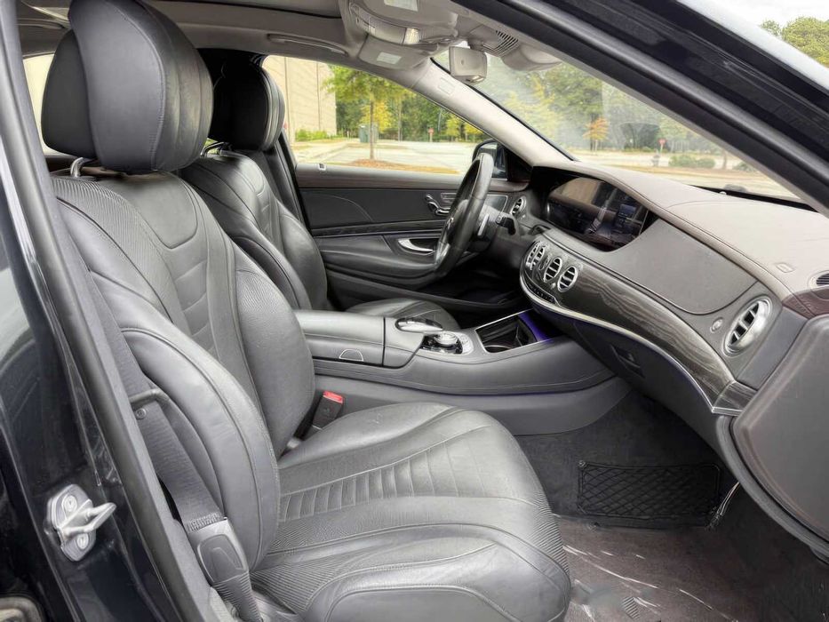 Mercedes-Benz S-Class S 560      2019