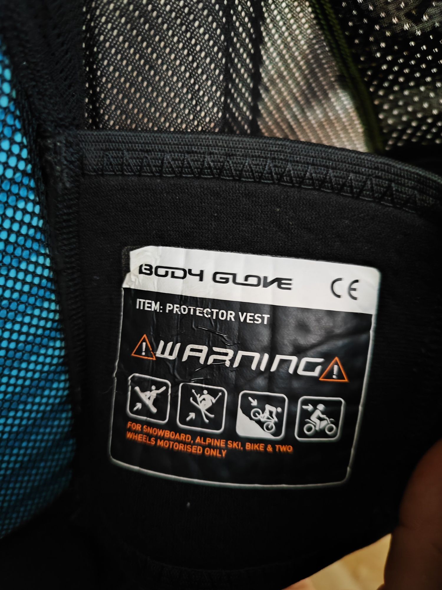 Захист спини дитячий body glove