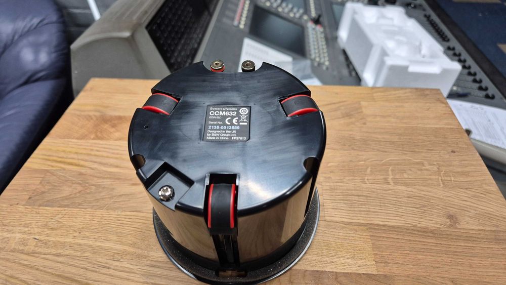Bowers & Wilkins CCM632 Вбудована акустика