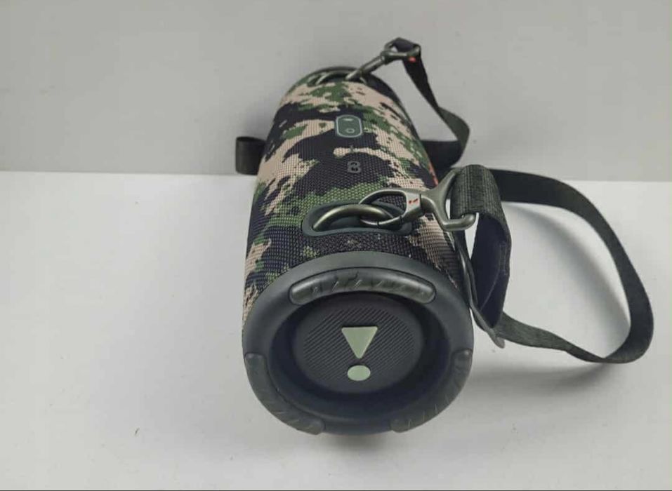 JBL Extreme 3 black camo