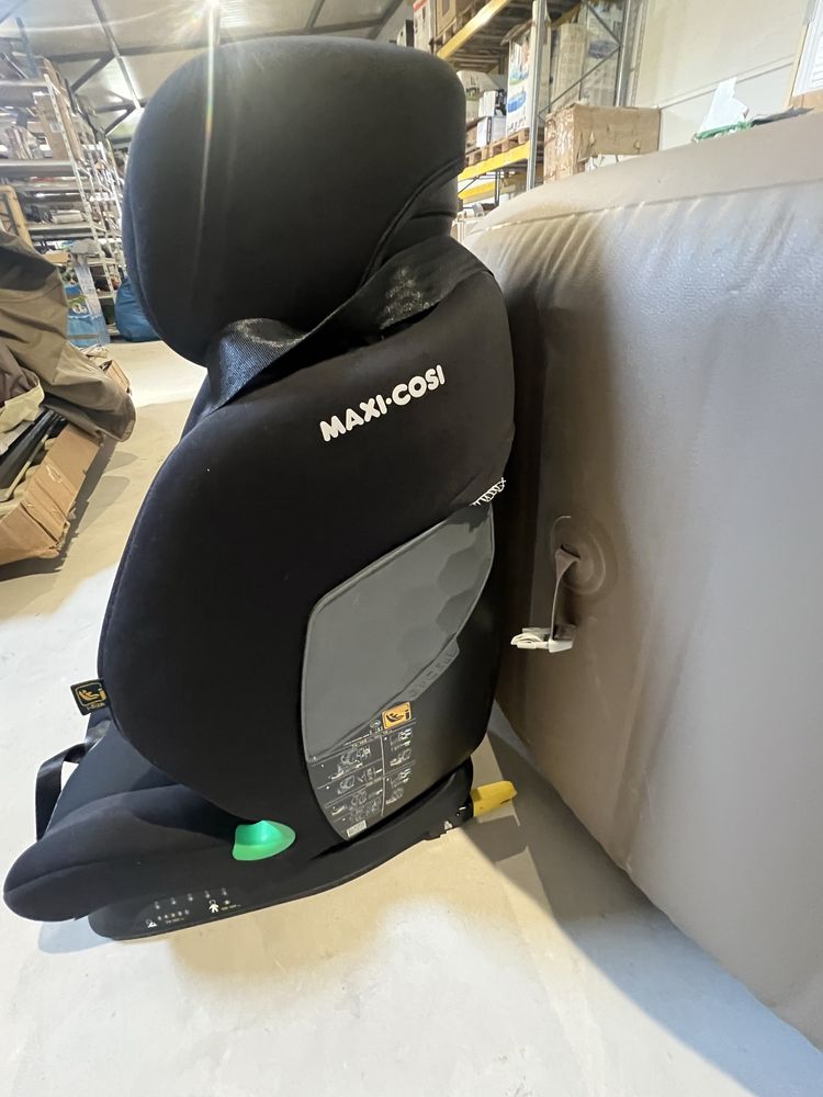 Fotelik Maxi-Cosi Titan i-Size
