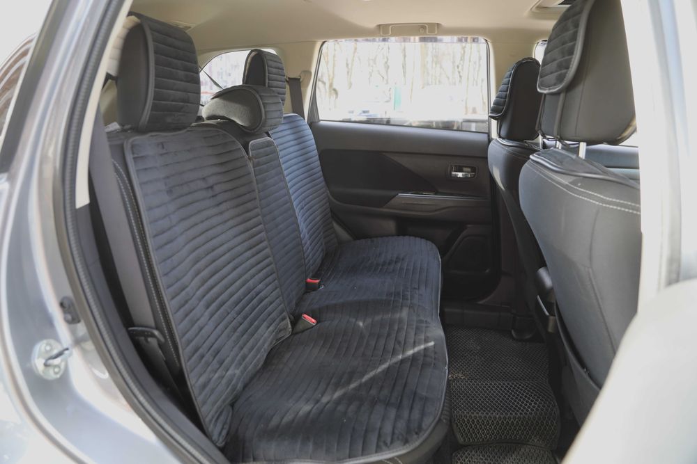 Mitsubishi Outlander 2016