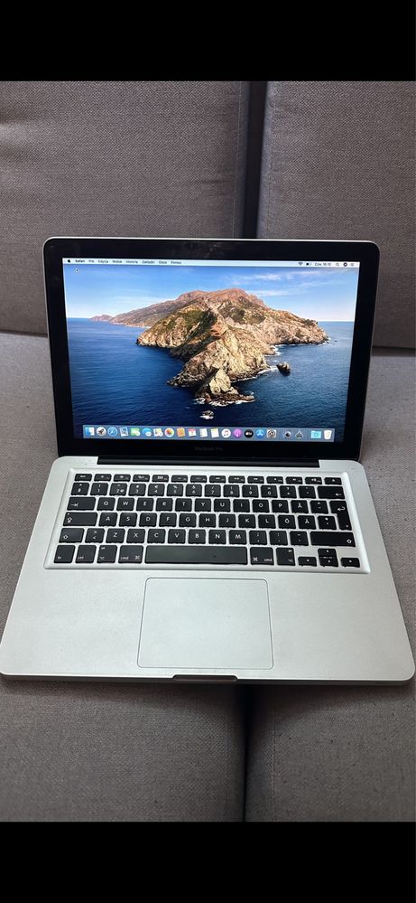 Laptop Macbook Apple - super stan - 100% sprawny