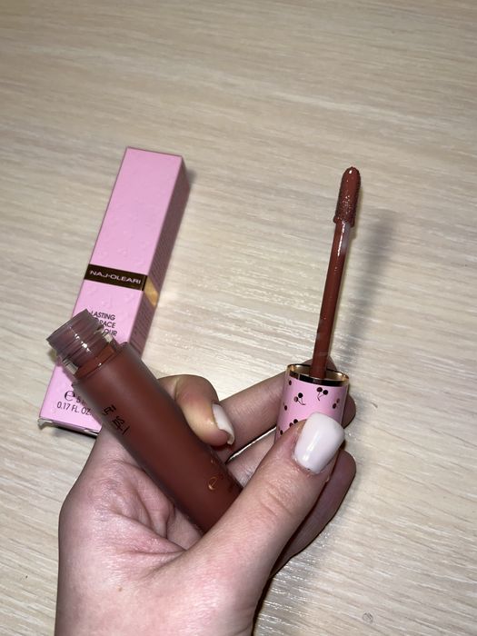 Помада Naj-Oleari