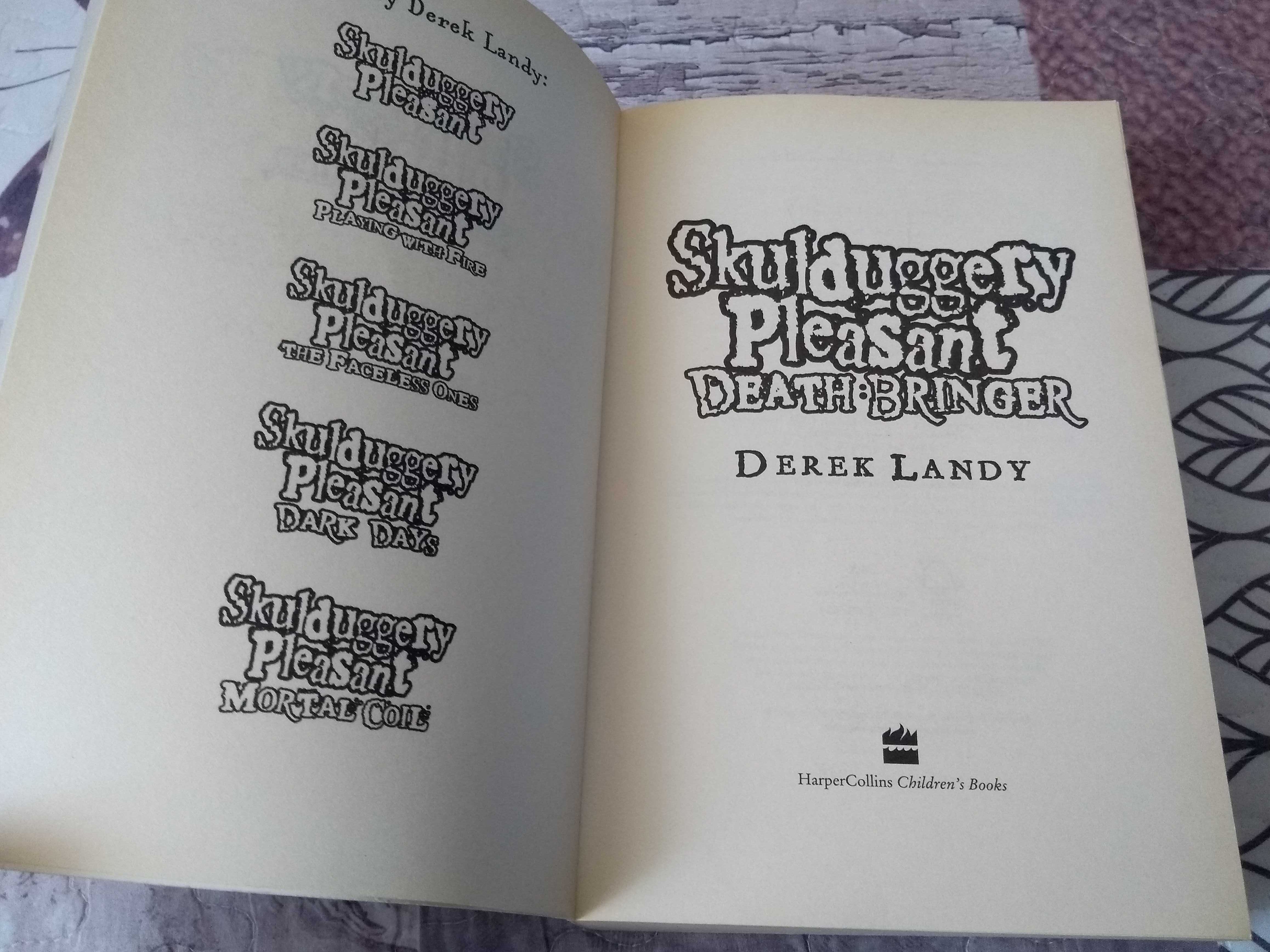 Książka po angielsku Skulduggery Pleasant Death Bringer, Derek Landy