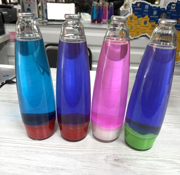 Лава лампа   34,41 см однокольорові та двокольорові