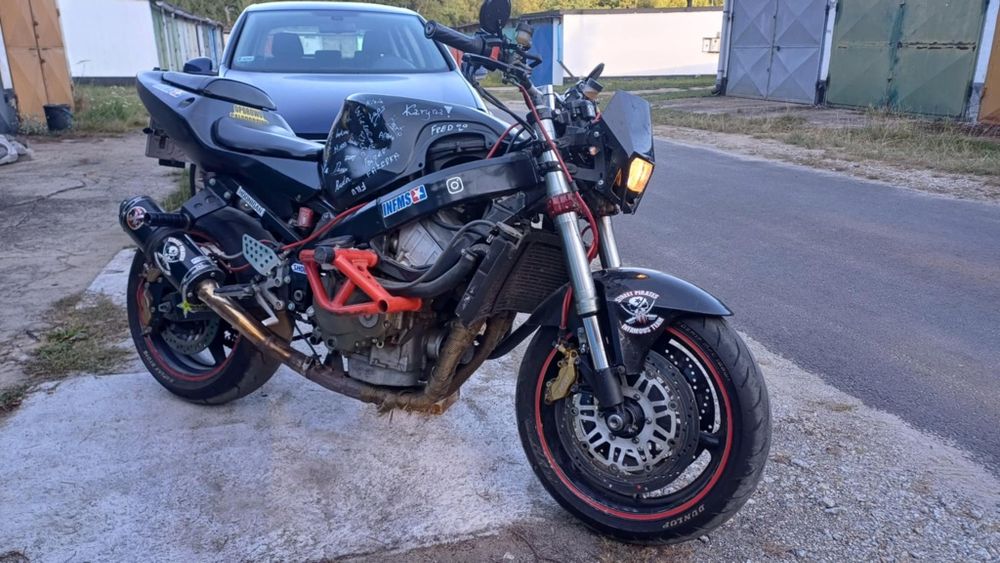 Honda CBR 600 F4i Sport Stunt pies street fighter  naked Gymkhana