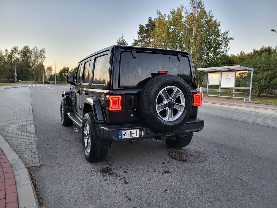 Jeep wrangler jl 3.6 SAHARA 2019rok