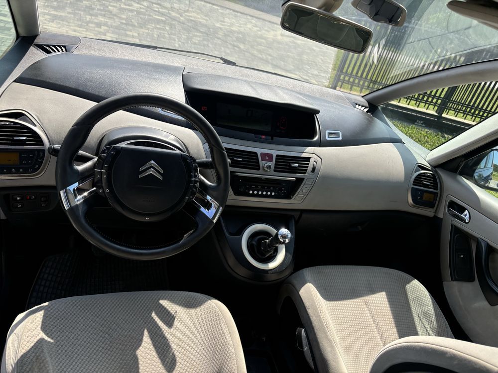 Citroen c4 grand picasso 1.6hdi Zadbany