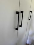 Uchwyty do szafek czarne rozstaw 160 mm
