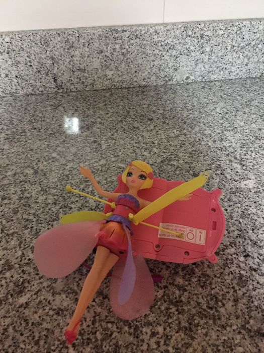 Boneca que voa