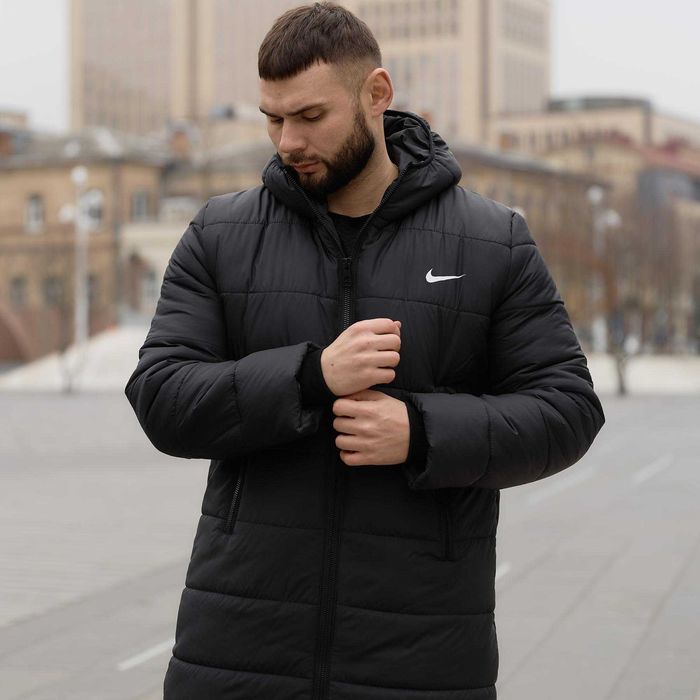 Чоловічий зимовий пуховик подовжений чорний Nike водовідштовхувальний