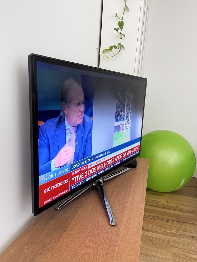 TV Samsung Led 40” + TV Samsung Led 46” (ler descricao)