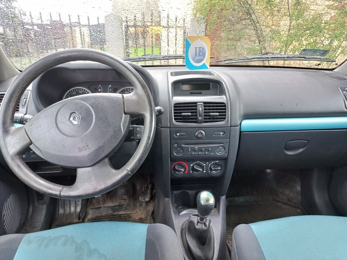 Renualt clio II 1.2 benzyna