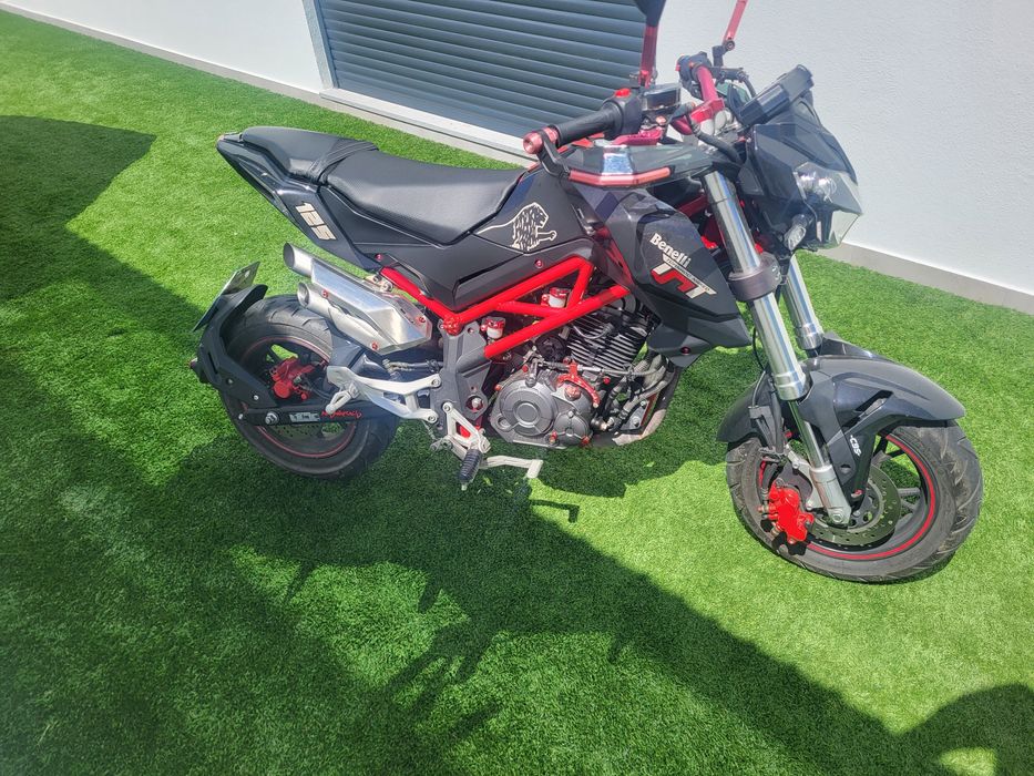 Mini Mota beneli 125 troco por pcx oh por nmax