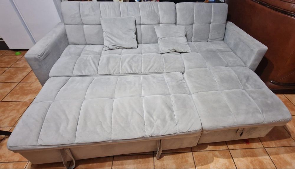 Sofa Cama com Chaise Longue e Baú