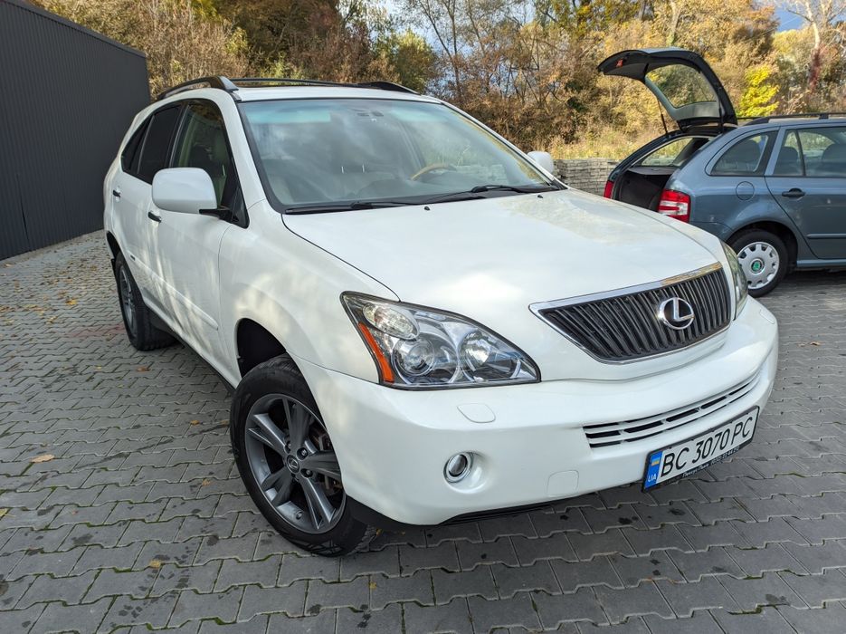 Авто Lexus RX400h японський преміум класу гібрид економна