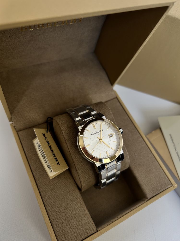 Годинник burberry bu9115 та bu9217