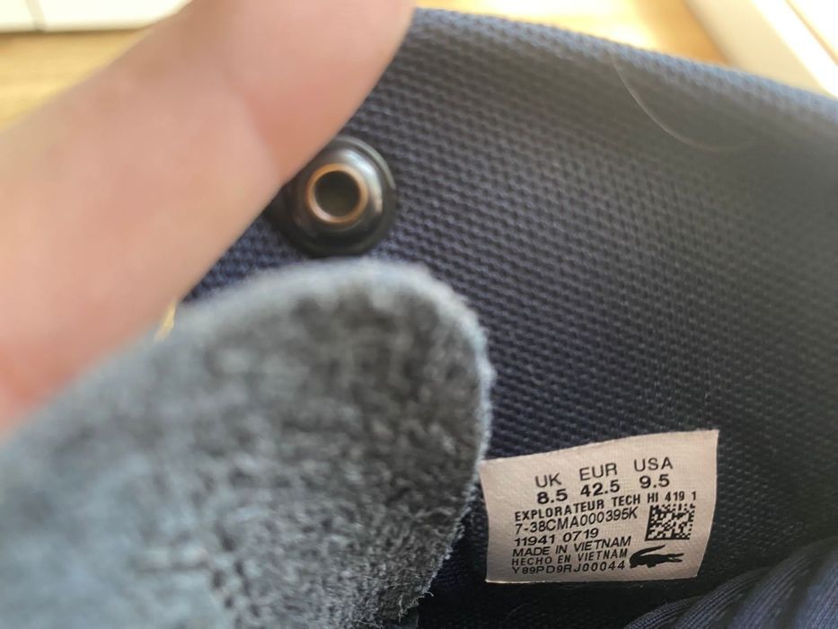 Buty zimowe Lacoste rozm.42,5 granatowe