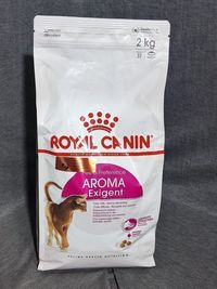 2kg Royal Canin Aroma Exigent Aromatic