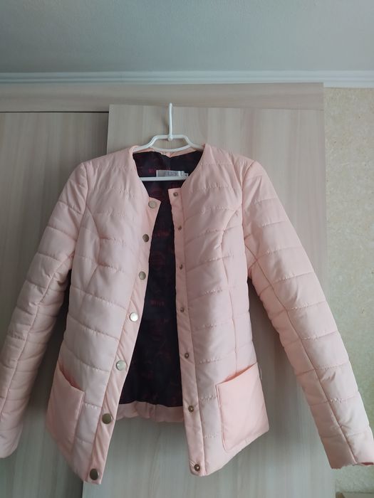 Курточки 44 розмір