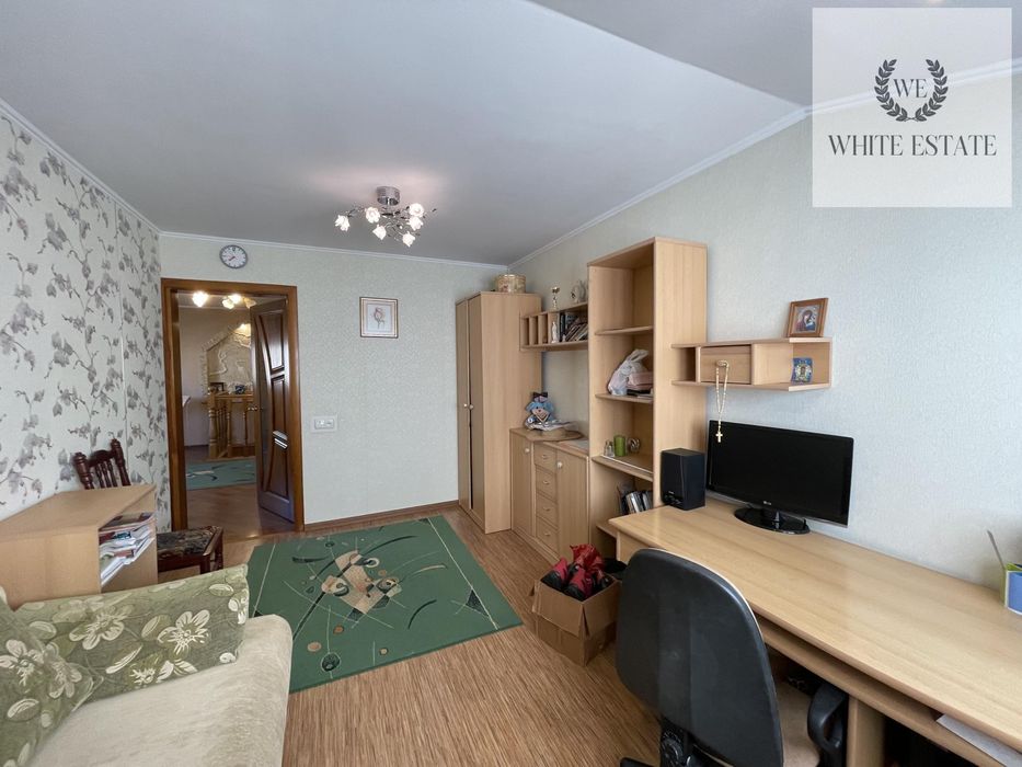 Продаж 4 кім. квартири по вул. Золотогірська