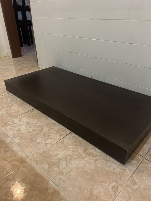 Estrado em madeira Vangee 125x60x10