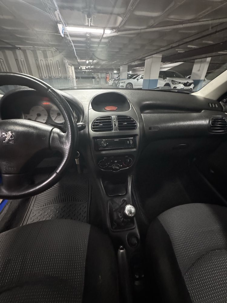 Peugeot 206 HDI com extras
