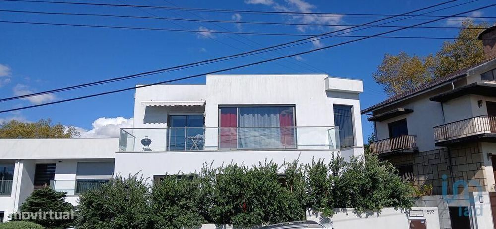 Casa / Villa T3 em São Félix da Marinha de 157,00 m2