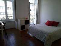 Quarto no centro de lisboa (Marques de Pombal)