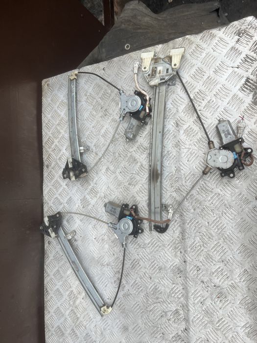 Стеклоподъемник стеклоподьемник сузуки леана suzuki leana 05 г