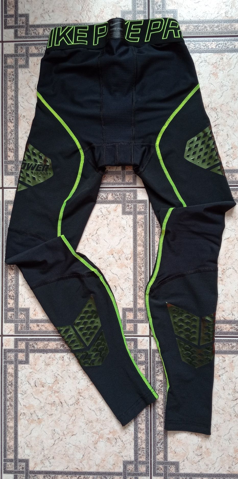 Nike Pro Hypercompression legginsy sportowe męskie S