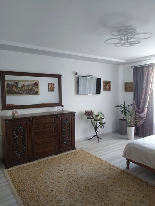 Квартира 2 кімнатних 80м2 вул.Корольова