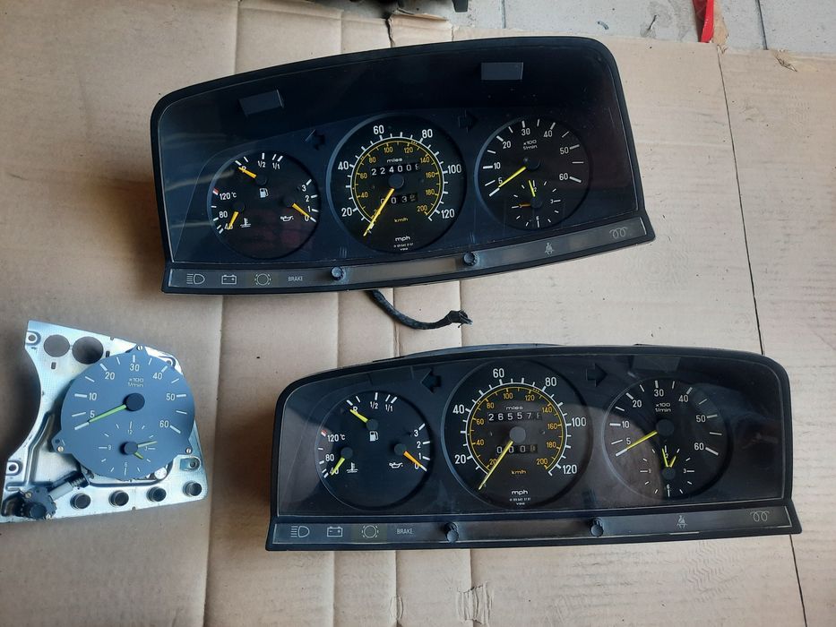 Obrotomierz DIESEL USA licznik Mercedes W123 123