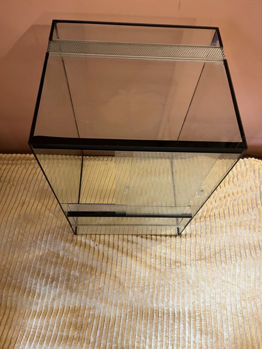 Terrarium dla gadów z wentylacją szyba przesuwna 35x40x60cm