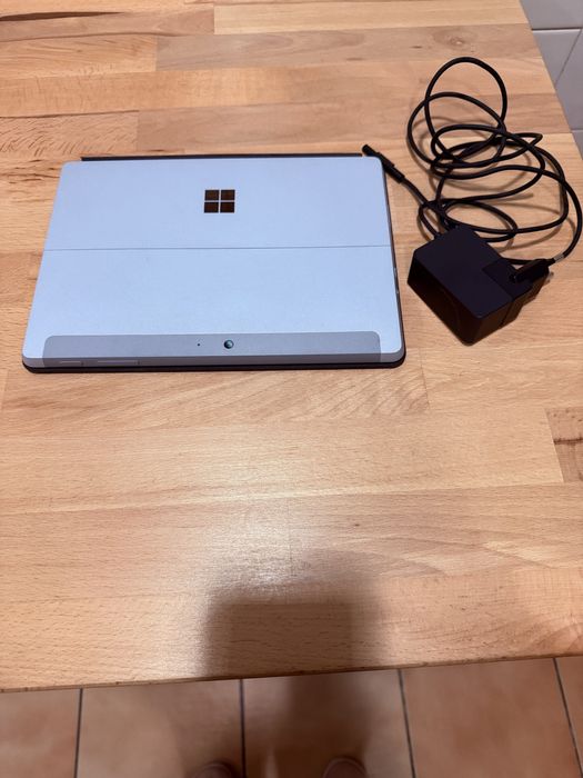 Quer um desconto? Então peça. Surface Go 128GB de SSD e 8 GB de RAM