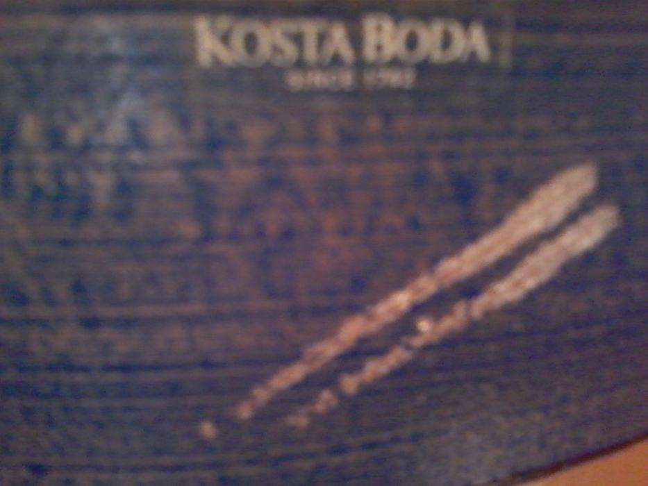 Taça em vidro pintada à mão - assinada e datada - Kosta Boda