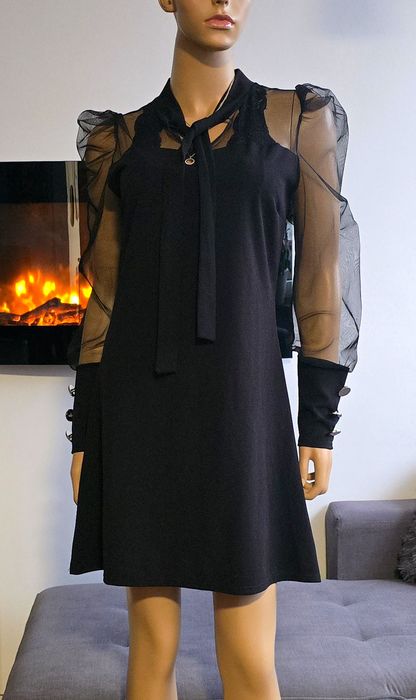 Piękna Elegancka Włoska Czarna Sukienka