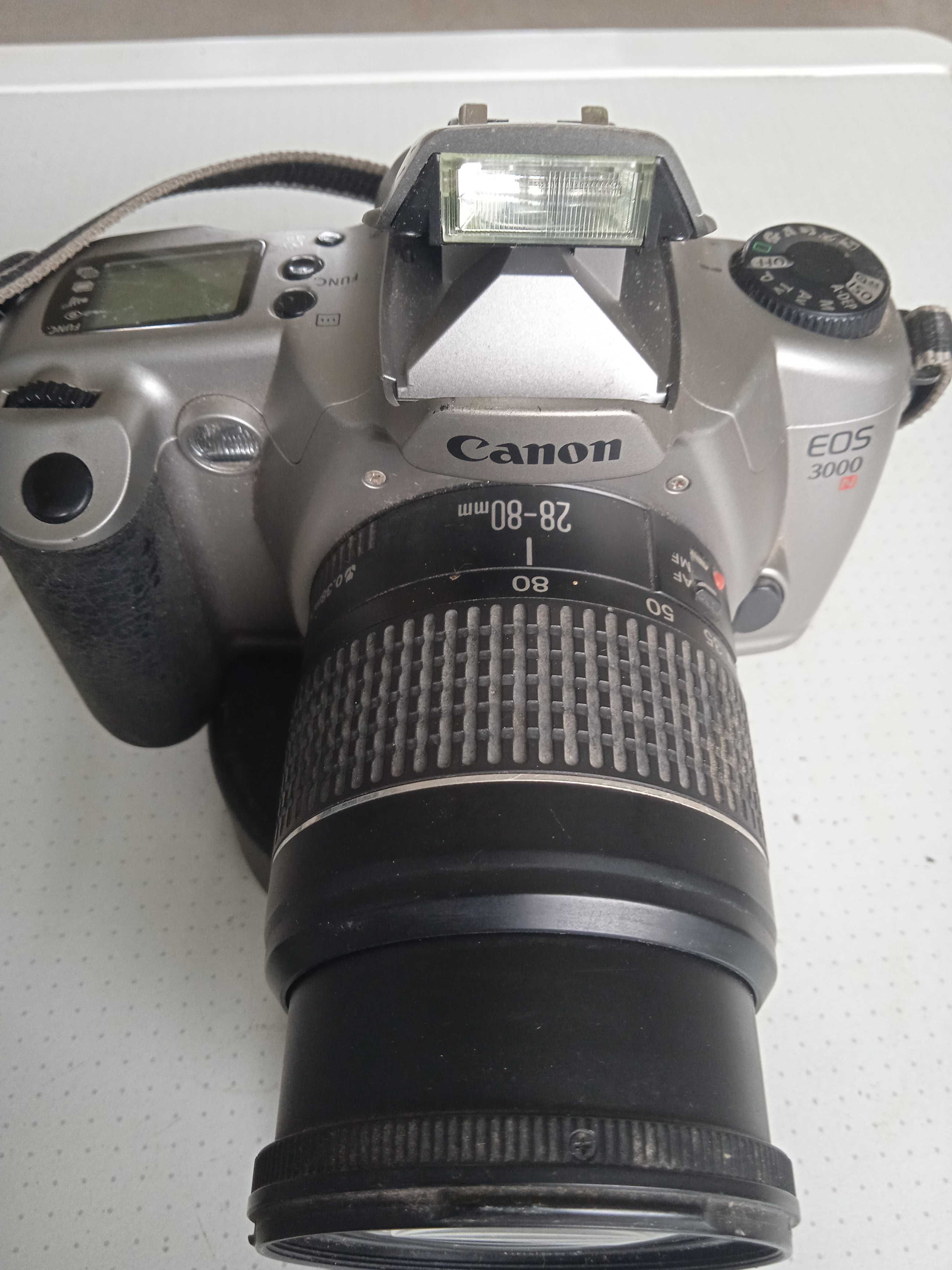 Фотоапарат Canon