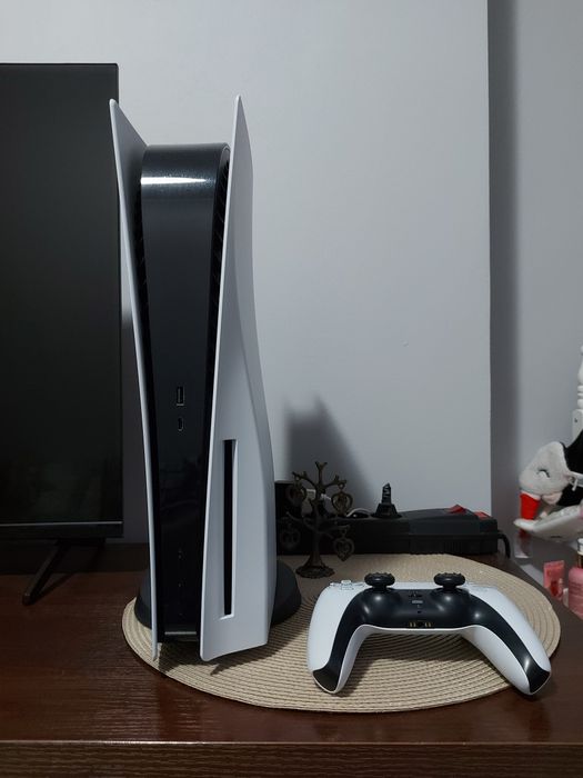 Spszedam ps 5 z napędem