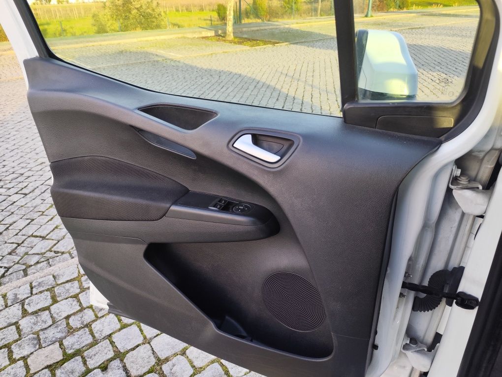 Ford Transit Courier 1,5 tdci 2018