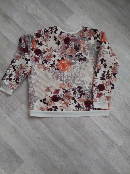 Свитер свитшот женский 52-54 размер