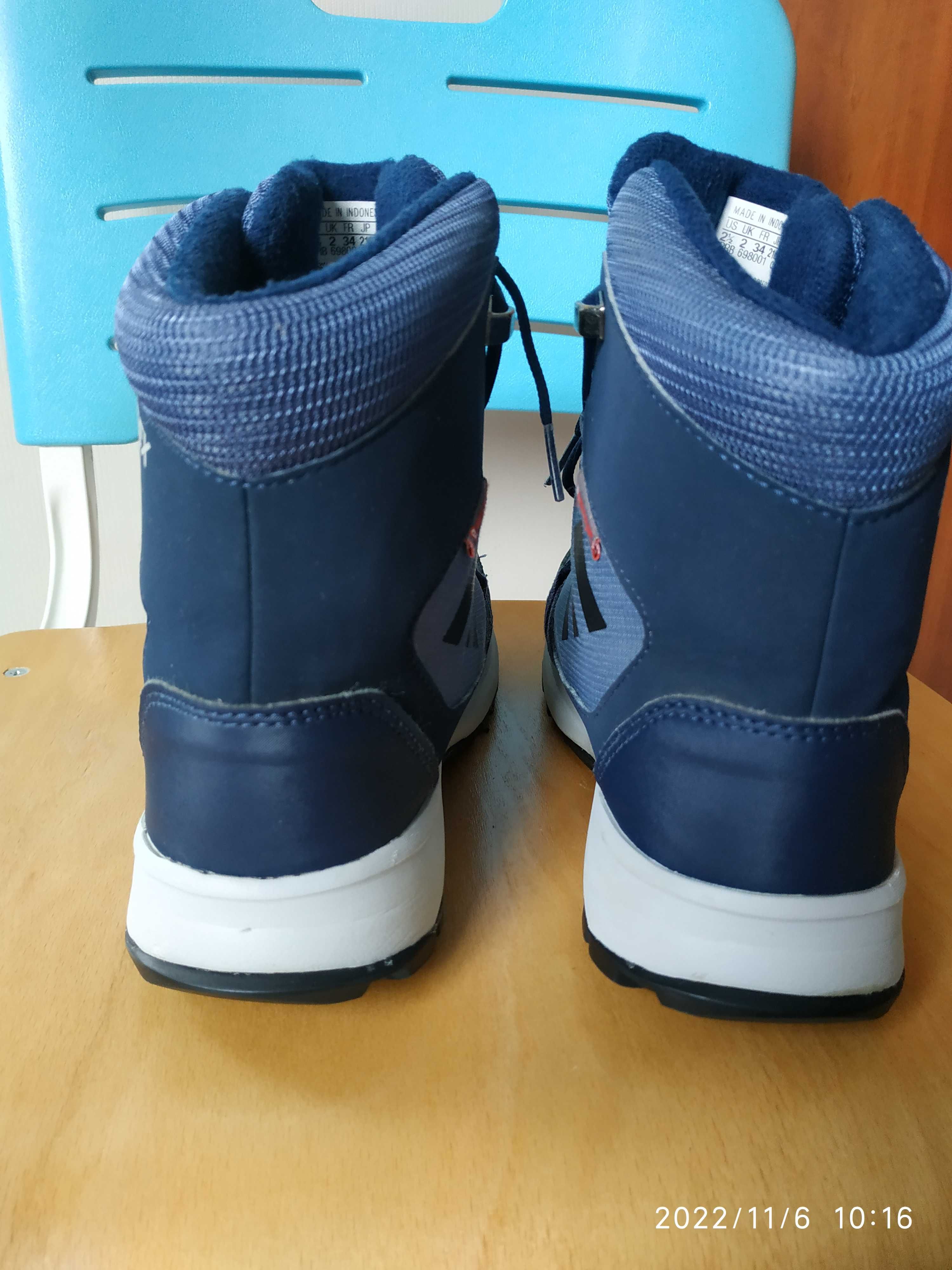 Зимние ботинки Adidas Terrex Snow CP CW К, US 2,2 стелька 22,3 см