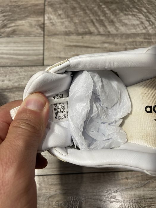 Кросівки adidas. 36 розмір
