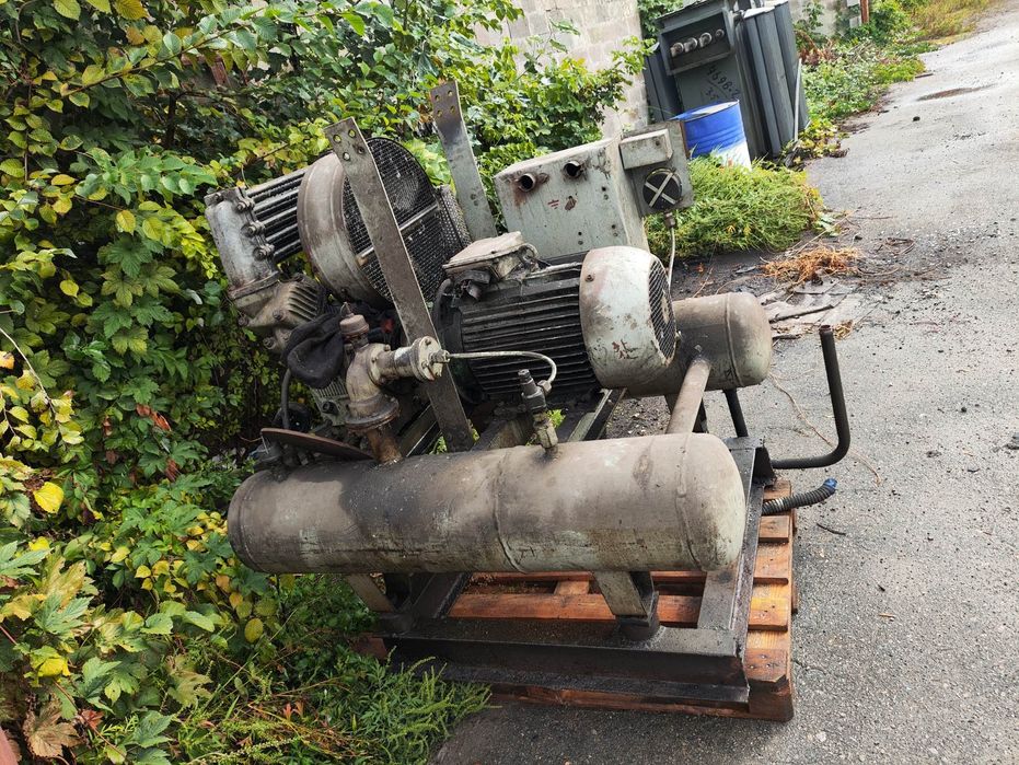 Компресор повітряний ПКС 1.75 380 в ЕКПУ