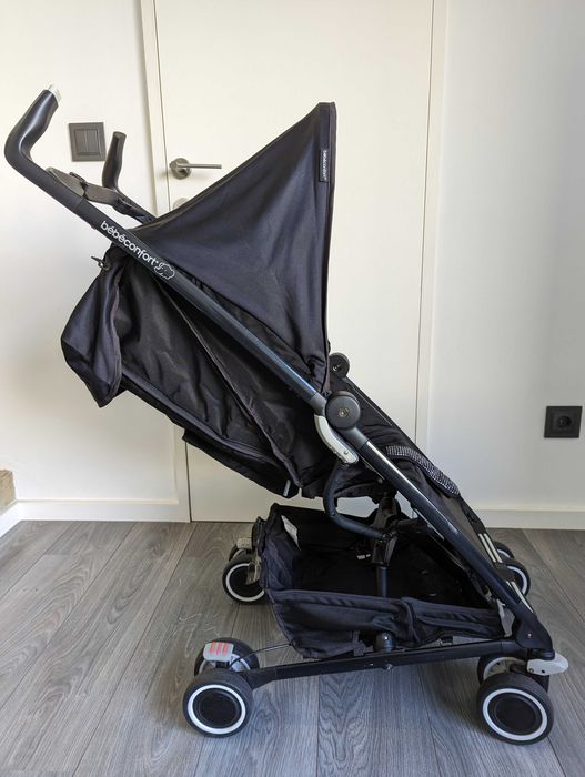 Carrinho bengala passeio Bébé Confort Noa com proteção para a chuva