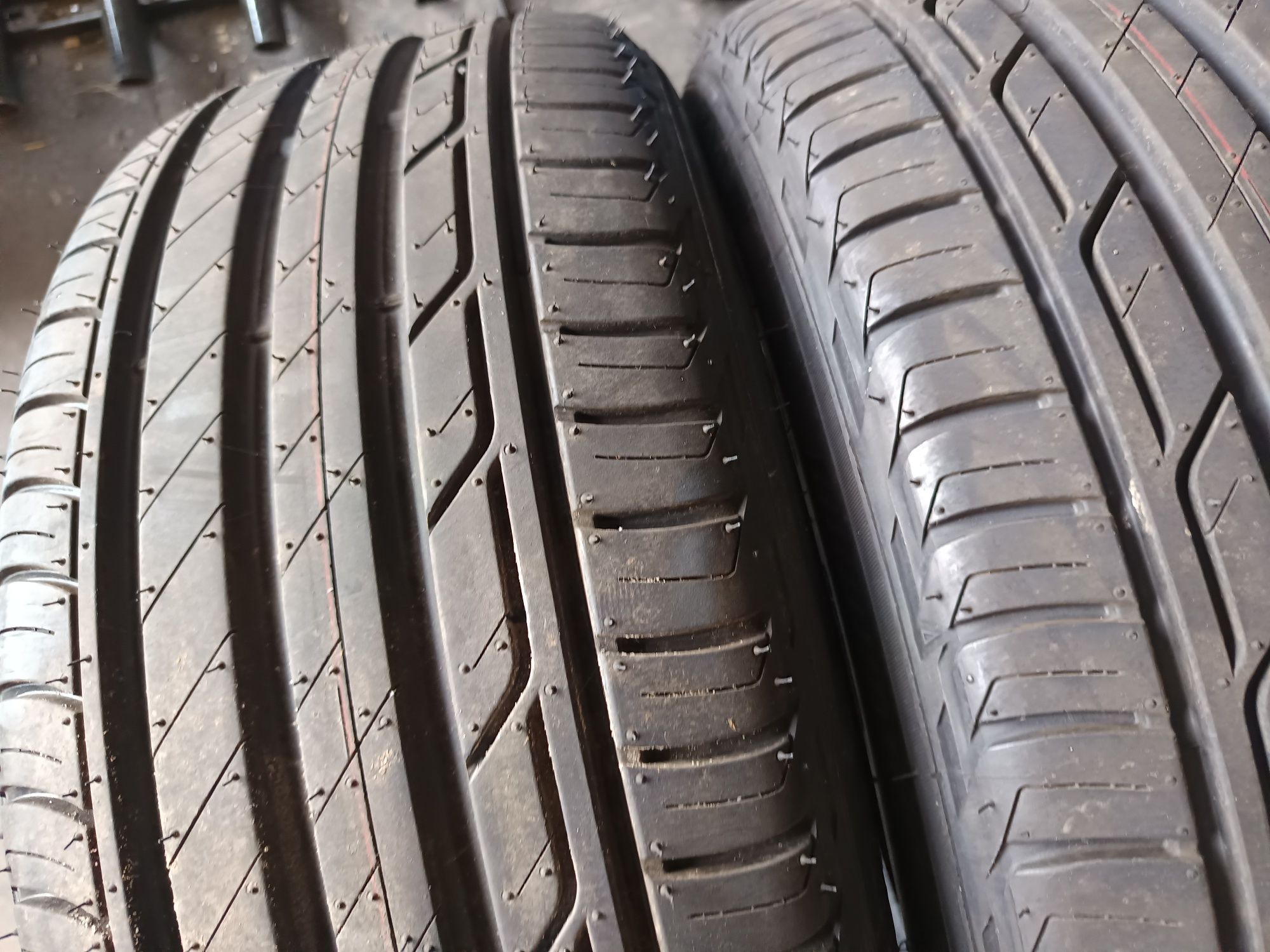 Opony 215/50 R18 Bridgestone nowe demo