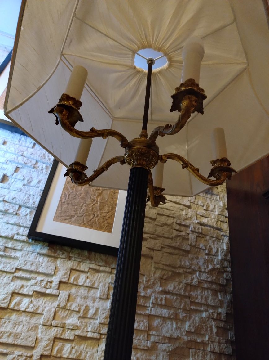 Lampa mosiężna stojąca