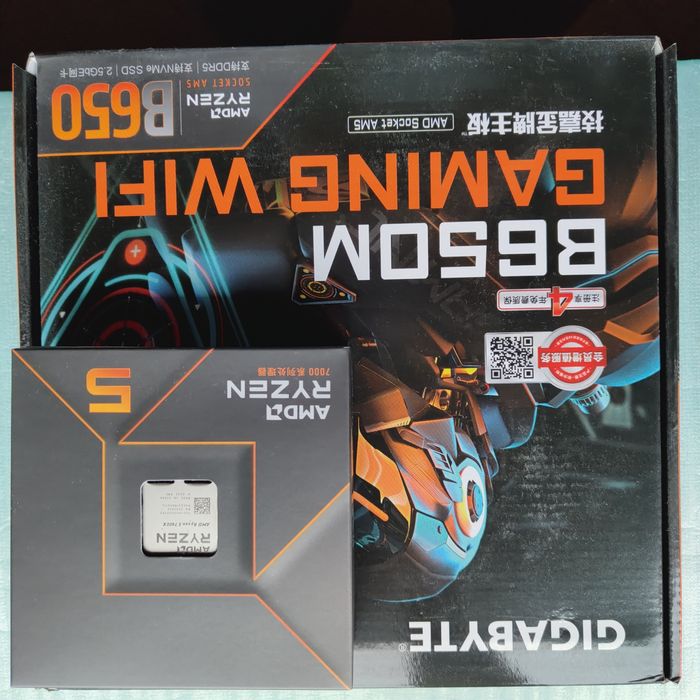 GIGABYTE B650m WiFi/Ryzen 5 7600X (BOX)